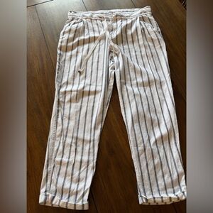 Old Navy White and Gray Striped Drawstring Cropped Linen Pant